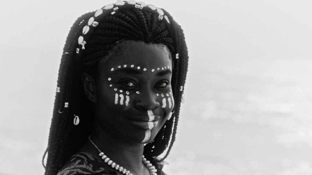 "Mami Wata" (2023), de C.J. Obasi - Fiery Film Company/Divulgação