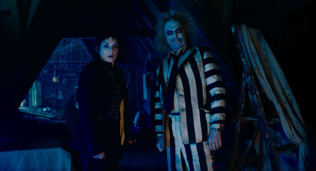 “Os Fantasmas Ainda se Divertem – Beetlejuice Beetlejuice” (Beetlejuice Beetlejuice, 2024), de Tim Burton - © Warner Bros.